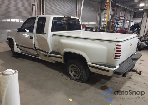 1997 Chevrolet C1500 Fleetside from USA, damaged, VIN 2GCEC19R0V1127766